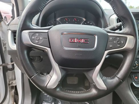 Used 2019 GMC Terrain SLE FWD image 13