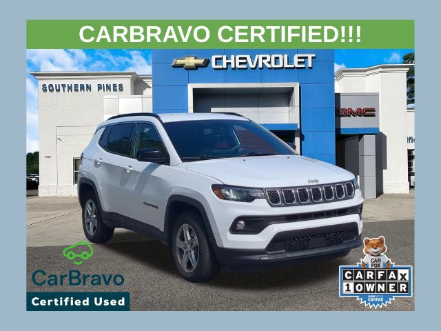 Used 2024 Jeep Compass Latitude AWD/4WD image 1