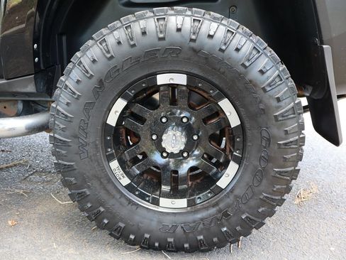 Used 2006 HUMMER H3 AWD/4WD image 38