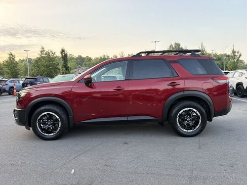 Used 2024 Nissan Pathfinder Rock Creek AWD/4WD image 6