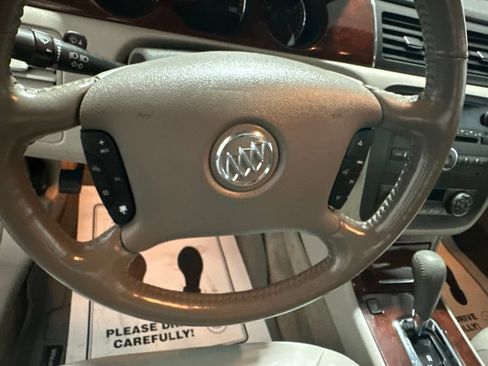 Used 2007 Buick Lucerne CXL w/ Luxury Package FWD image 17