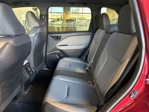 Used 2025 Subaru Forester Premium image 26
