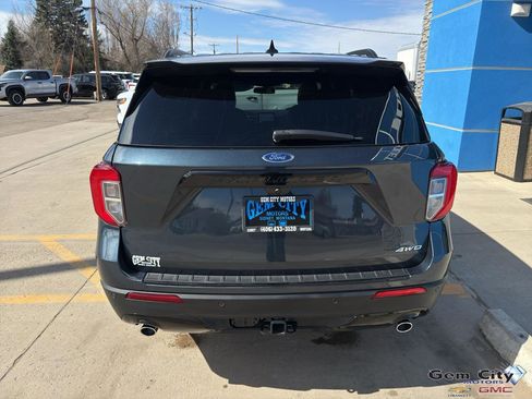 Used 2023 Ford Explorer ST-Line w/ Class IV Trailer Tow Package AWD/4WD image 6