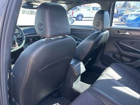 Used 2022 Volkswagen Jetta GLI Autobahn FWD image 18