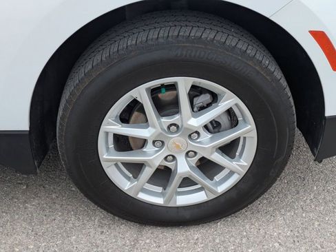 Certified 2024 Chevrolet Equinox LT image 29