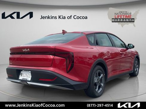 New 2026 Kia K4 FWD image 5