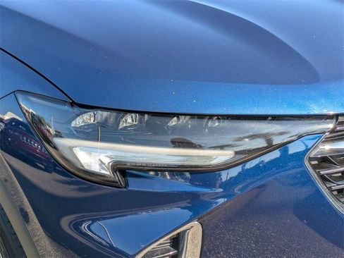 Used 2023 Buick Envision Preferred image 9