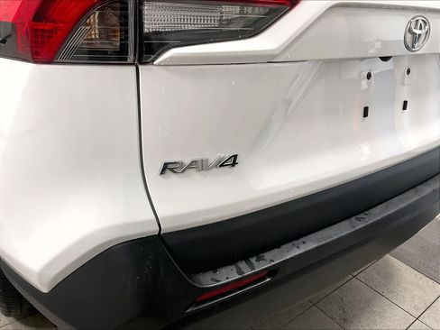 Certified 2024 Toyota RAV4 LE image 28