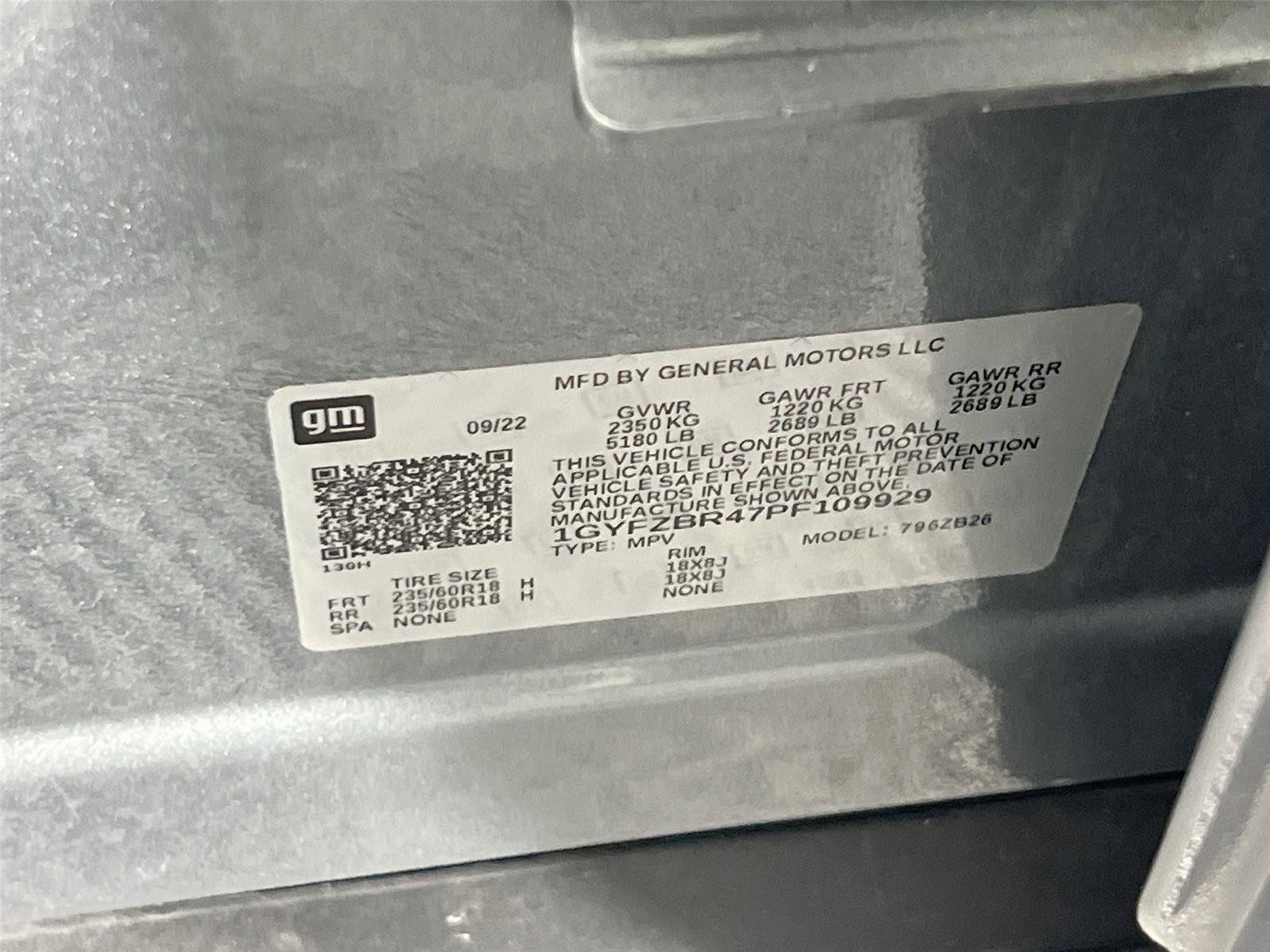 Used 2023 Cadillac XT4 Luxury w/ Cold Weather Package AWD/4WD image 30