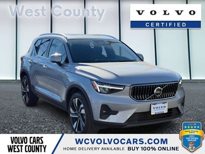 Certified 2025 Volvo XC40 B5 Plus
