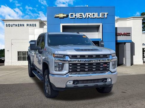 Used 2021 Chevrolet Silverado 2500 LT w/ Convenience Package AWD/4WD image 1