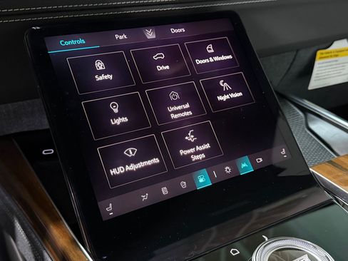 New 2026 Cadillac Escalade Platinum Sport AWD/4WD image 34