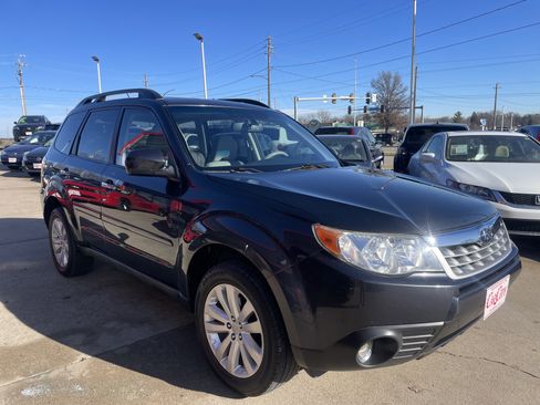Used 2012 Subaru Forester 2.5X Limited image 3
