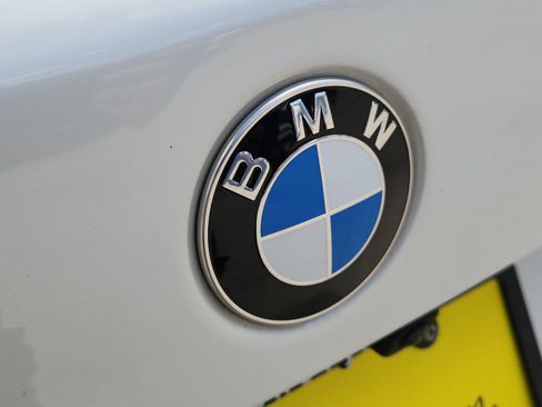 Used 2024 BMW X5 sDrive40i w/ Premium Package RWD image 32