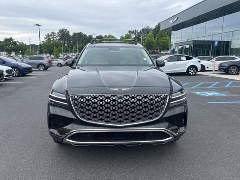 Used 2025 Genesis GV80 3.5T Prestige AWD/4WD image 2