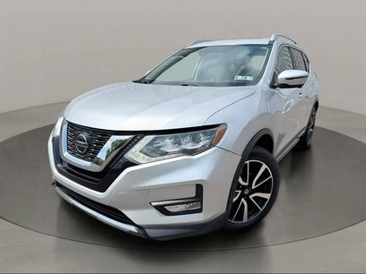 Used 2019 Nissan Rogue SL w/ Premium Package