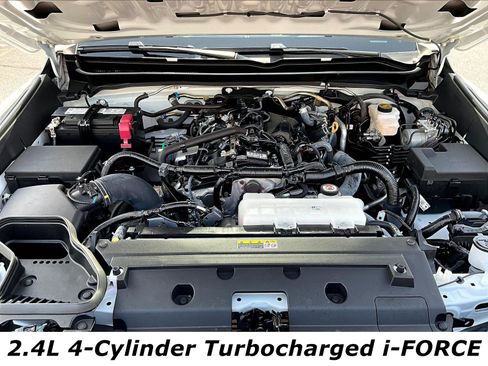 Used 2024 Toyota Tacoma TRD Off-Road AWD/4WD image 30