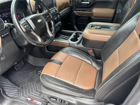 Used 2020 Chevrolet Silverado 2500 High Country w/ Z71 Off-Road Package AWD/4WD image 12
