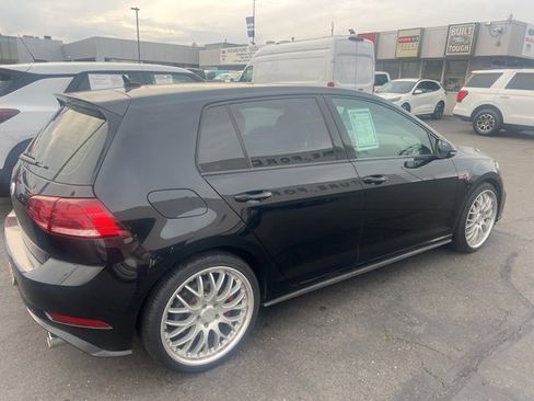 Used 2020 Volkswagen GTI SE image 6