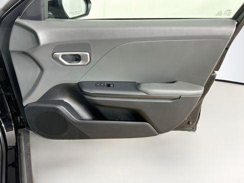 Used 2025 Kia K4 FWD image 30