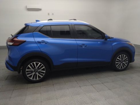 Used 2024 Nissan Kicks SV FWD image 10
