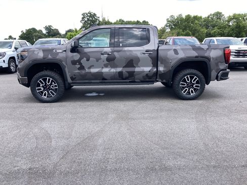 New 2026 GMC Sierra 1500 AT4 w/ AT4 Premium Package AWD/4WD image 9