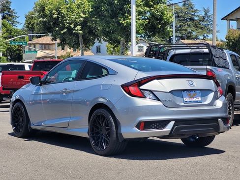 Used 2018 Honda Civic LX image 8