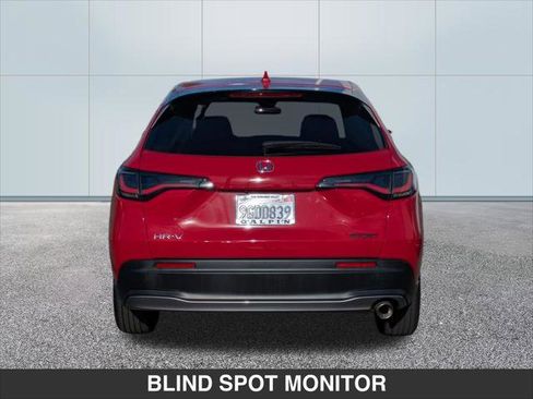 Used 2023 Honda HR-V Sport image 4