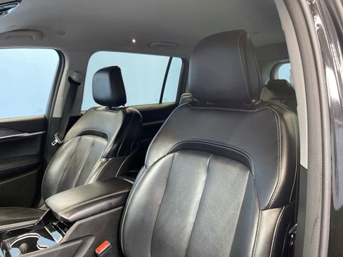 Certified 2021 Jeep Grand Cherokee L Limited image 8