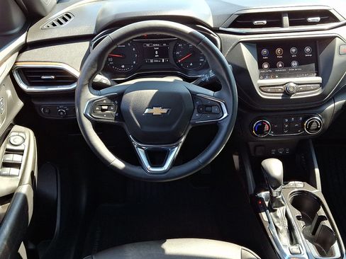 Certified 2023 Chevrolet TrailBlazer ACTIV AWD/4WD image 12