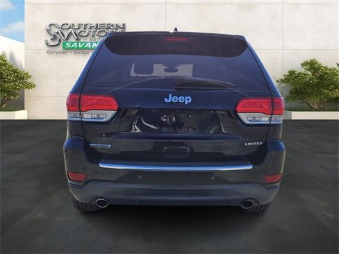 Used 2018 Jeep Grand Cherokee Limited image 4