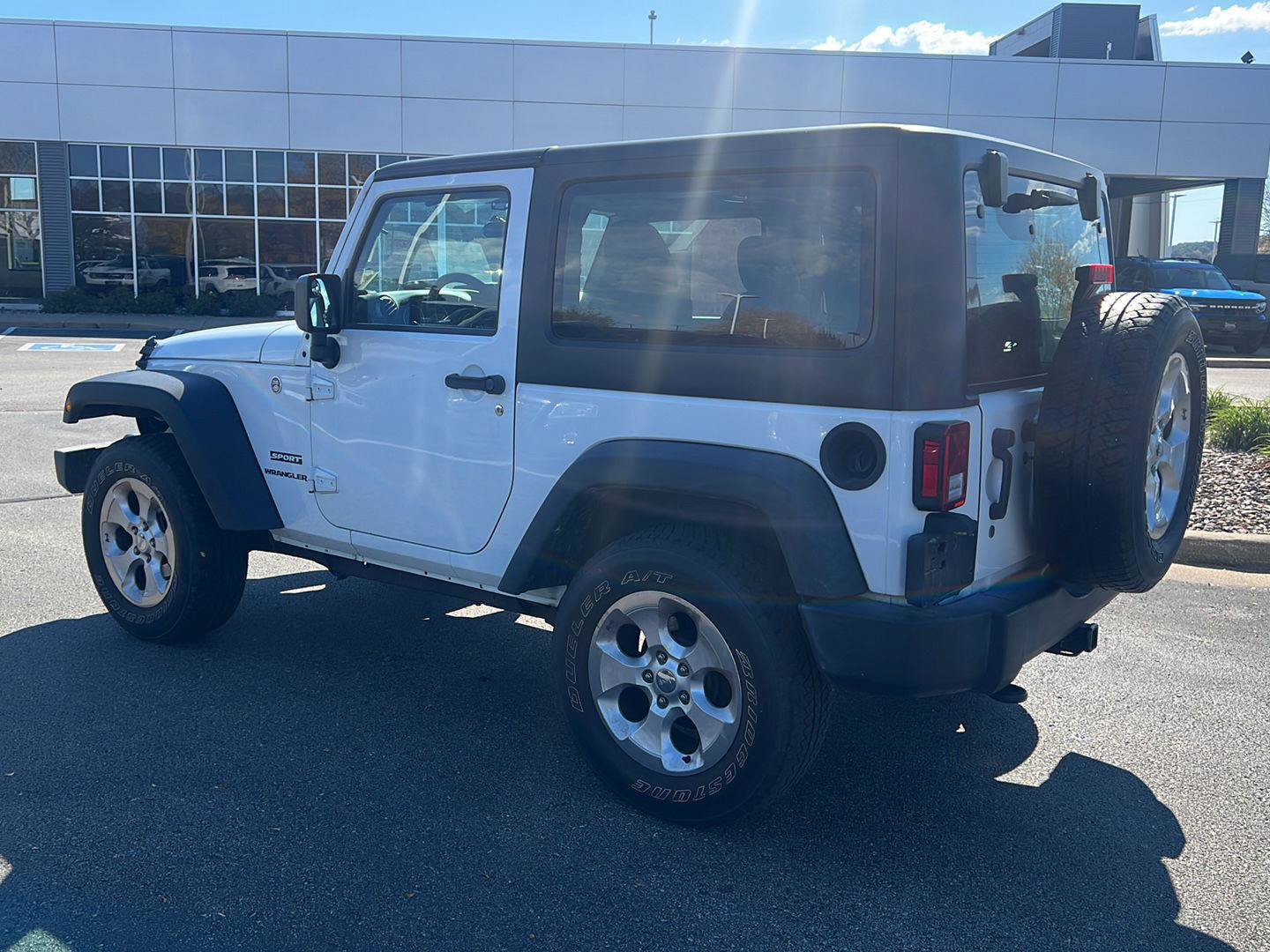 Used 2016 Jeep Wrangler Sport AWD/4WD image 8