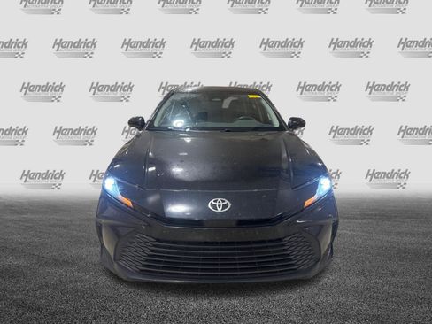 Used 2025 Toyota Camry LE w/ Convenience Package FWD image 37