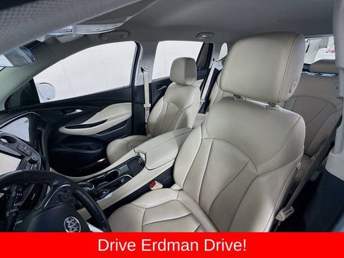 Used 2020 Buick Envision Essence FWD image 5