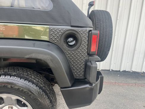 Used 2009 Jeep Wrangler Unlimited X RWD image 25