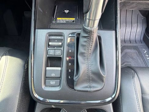 Used 2023 Honda CR-V EX-L image 6