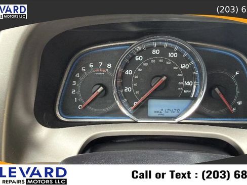 Used 2015 Toyota RAV4 Limited AWD/4WD image 22