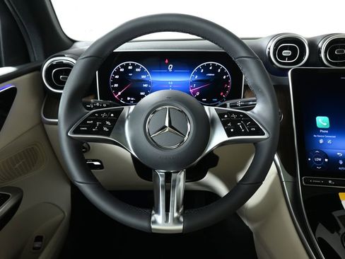 Certified 2026 Mercedes-Benz GLC 300 4MATIC image 14