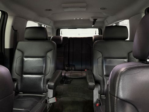 Used 2015 Chevrolet Suburban LTZ AWD/4WD image 15