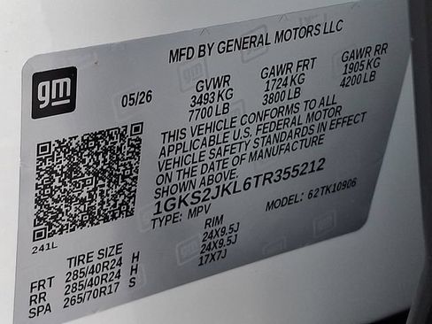 New 2026 GMC Yukon XL Denali w/ Denali Reserve Package AWD/4WD image 18