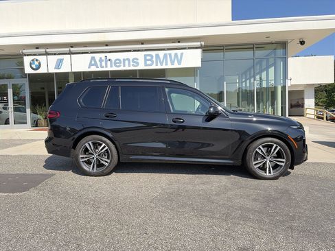 Certified 2025 BMW X7 xDrive40i AWD/4WD image 9
