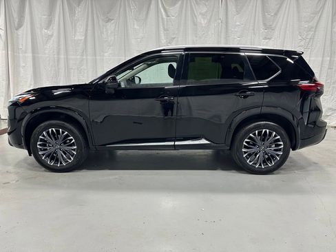 Used 2026 Nissan Rogue Platinum w/ Platinum Premium Package AWD/4WD image 4