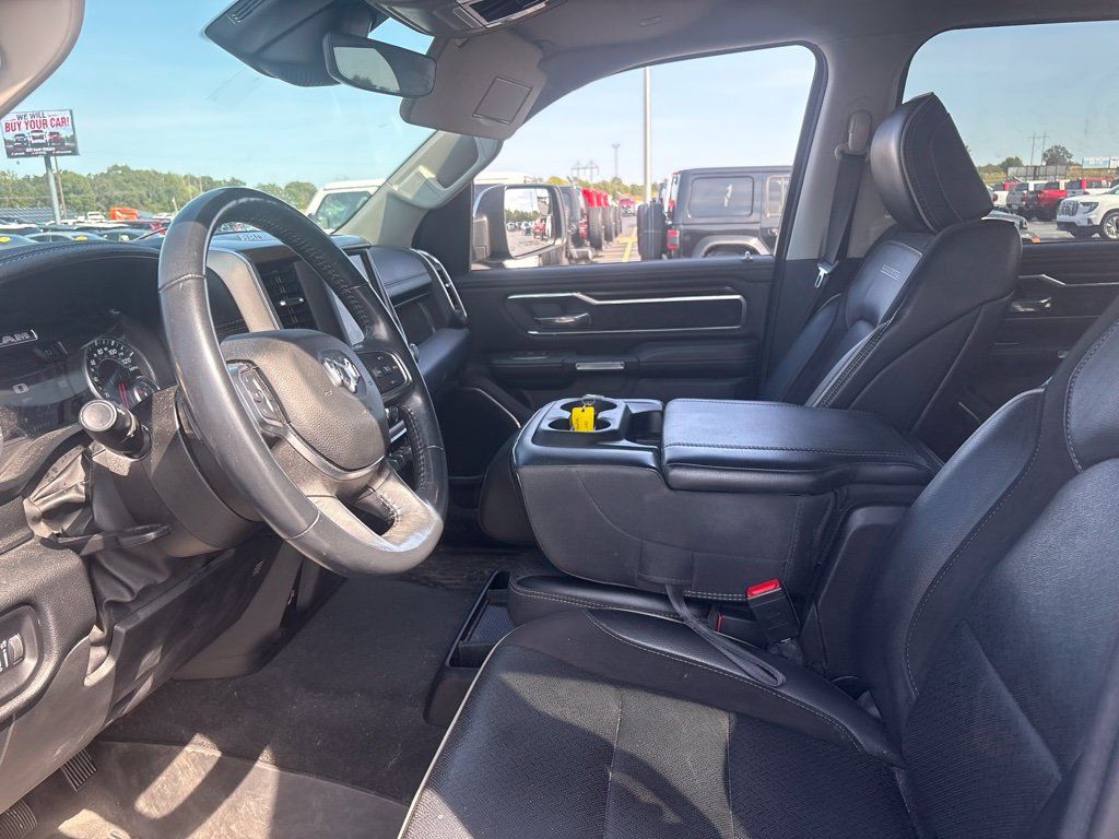 Used 2022 RAM 1500 Laramie AWD/4WD image 18