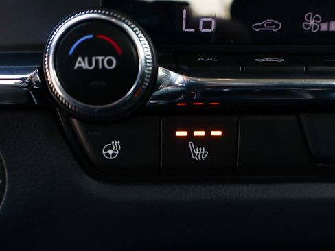 Used 2025 MAZDA CX-30 2.5 Turbo w/ Premium Package image 34