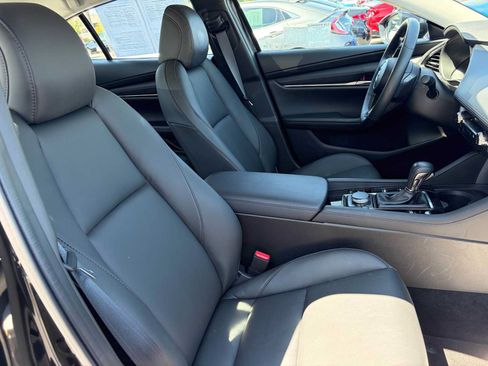 Used 2023 MAZDA MAZDA3 s FWD image 15