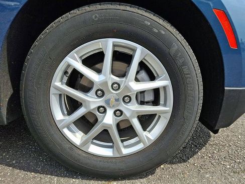 Used 2024 Chevrolet Equinox LT image 8