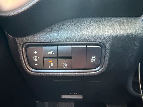 Used 2020 Kia Soul GT-Line w/ GT 2.0L Power Sunroof Package FWD image 17