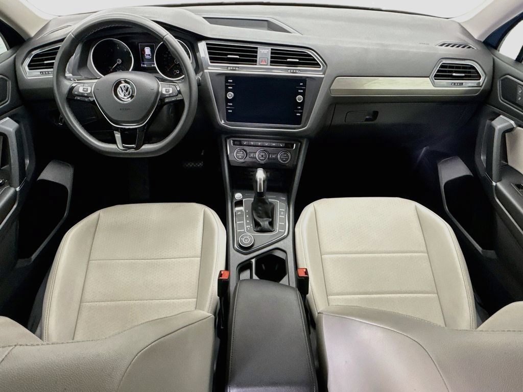 Used 2020 Volkswagen Tiguan SE AWD/4WD image 13