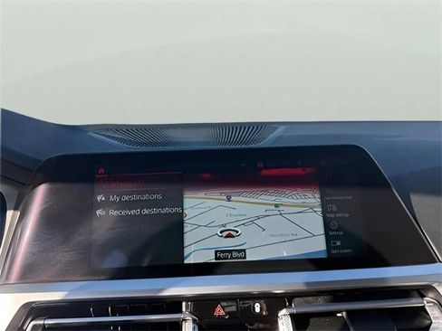 Used 2019 BMW 330i xDrive Sedan w/ Convenience Package image 13