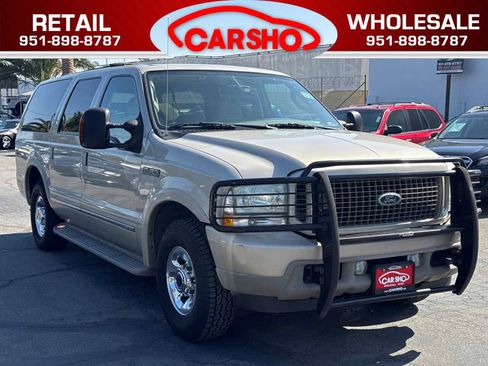Used 2004 Ford Excursion Limited image 1